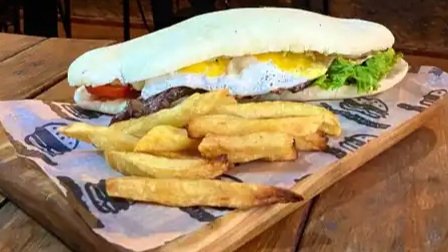 LOMO COMPLETO CON PAPAS FRITAS $12000